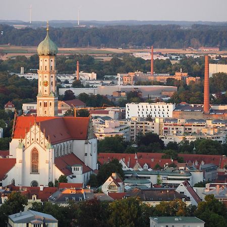 Sky-Romantic-Room Augsburg Exterior photo